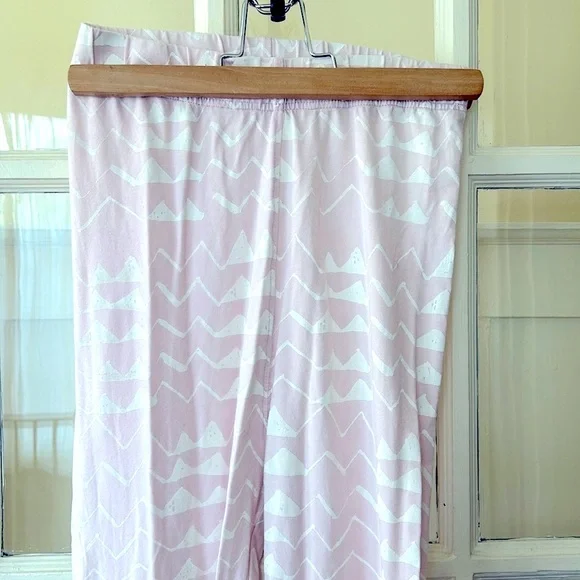 🌸 light pink🌸Thief & Bandit small women leggings, stretch, white, screenprinted - Picture 4 of 7